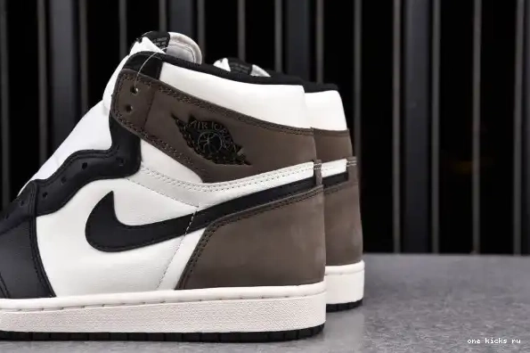 Rep Onekick JORDAN RETRO 1 HIGH MOCHA DARK AIR 555088-105 0322